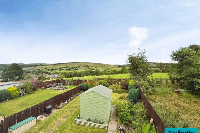 8 Tyseley Grove, Barnoldswick photo 3