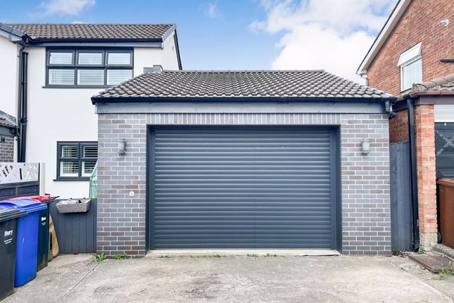 1, Winston Close, Radcliffe photo 3