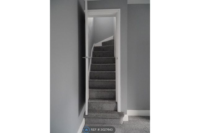 Airedale Terrace, Morley, Leeds photo 3