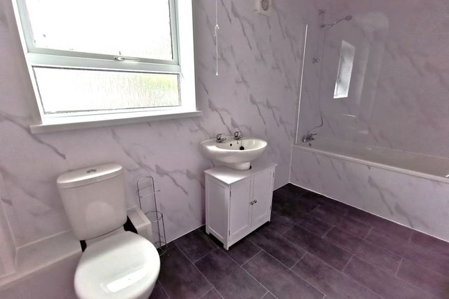 24a, Church Street, Bedwas photo 5