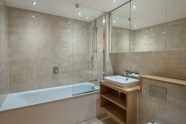 Flat for sale in Elite House, Canary Gateway, St. Annes Street, London
