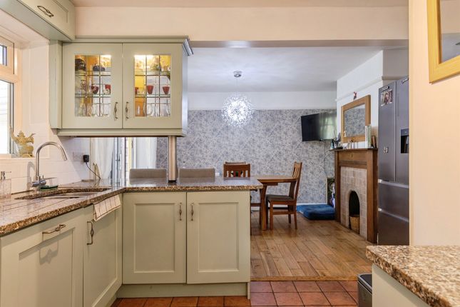 11a, Half Acre, Taunton photo 4