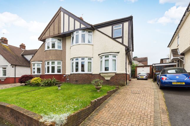 Property for sale in Collindale Avenue, Sidcup