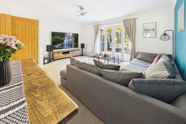 123, Coed Y Wenallt, Cardiff photo 2