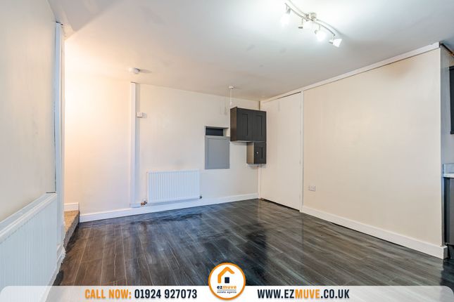 73 Overthorpe Road, Dewsbury photo 4
