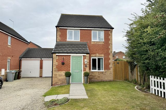 Thumbnail Link-detached house for sale in Griffin Road, New Ollerton, Newark