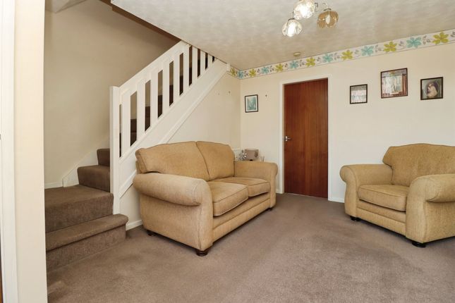 5., Kennet Close, WELLINGBOROUGH photo 4