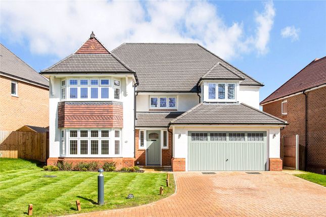 Thumbnail Detached house for sale in Kestrel Grove, Caddington