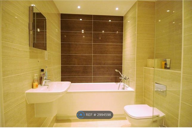 Flat, Grosvenor Mansions Sullivan Road, Camberley photo 3