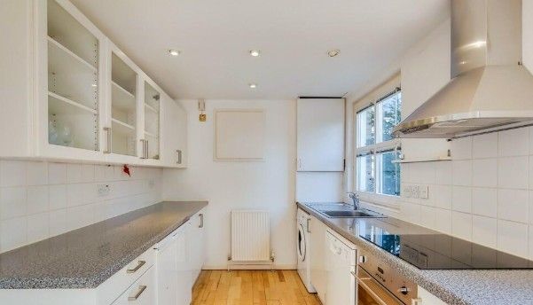 1, Princes Court, London photo 4