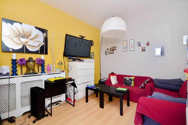 Flat for sale in Craven Hill Gardens, Lancaster Gate, London