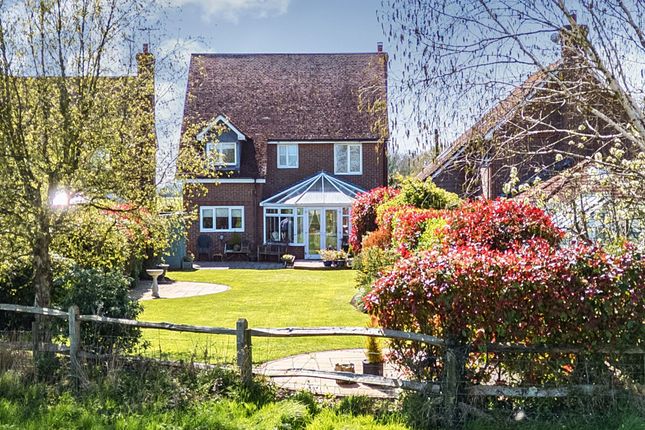 2 Chalder Farm Cottages Chalder Lane, Chichester photo 2