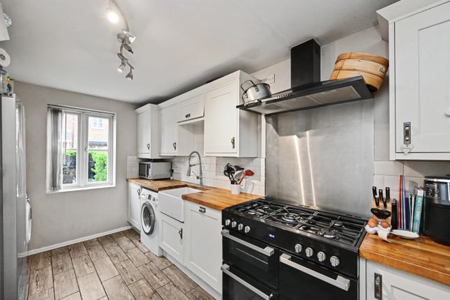 5, Redhill Road, Rugby photo 4