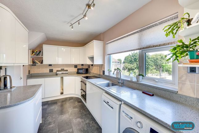 14, Stancomb Avenue, Trowbridge photo 4
