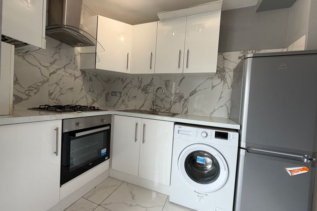 41, Station Road, Harrow photo 5
