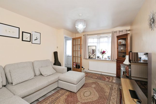 303, Keldholme Lane, Derby photo 2