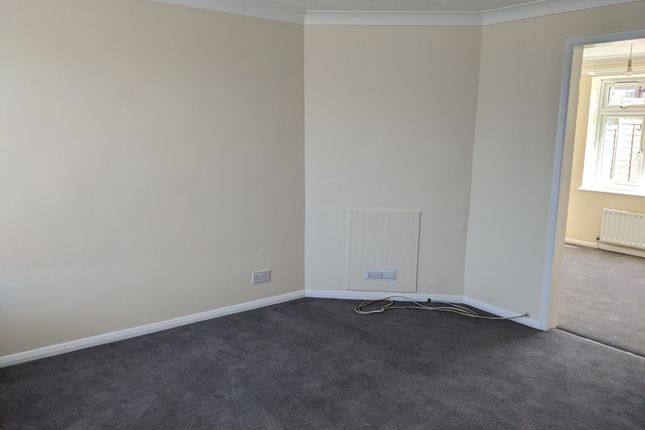 13, Offens Drive, Staplehurst photo 3