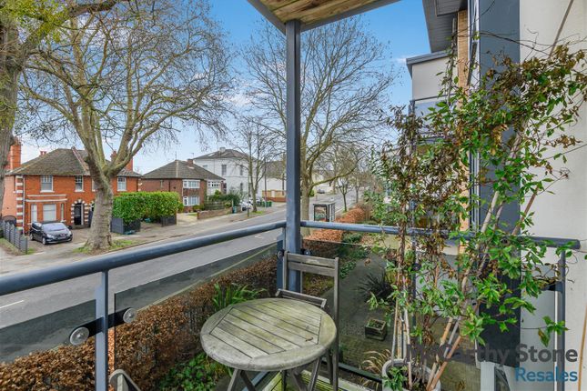 1-bed flat on 21 Jenner Court, St. Georges Road, Cheltenham, £155,000