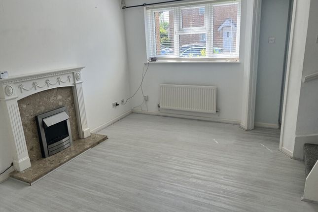 4, Hazeldene Road East Hamilton, Leicester photo 3