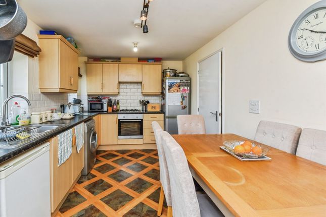 79, Hillier Road, Devizes photo 4