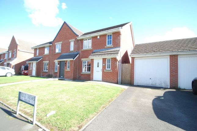 Town house for sale in Fold Mews, Bury