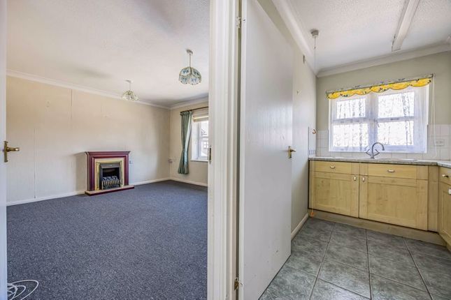 Flat 3 Merrivale Court, Stein Road, Emsworth photo 3