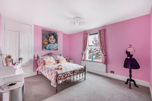 Semi-detached house for sale in Warren Road, Bexleyheath