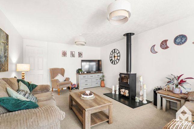 6, Kayte Close, Cheltenham photo 4