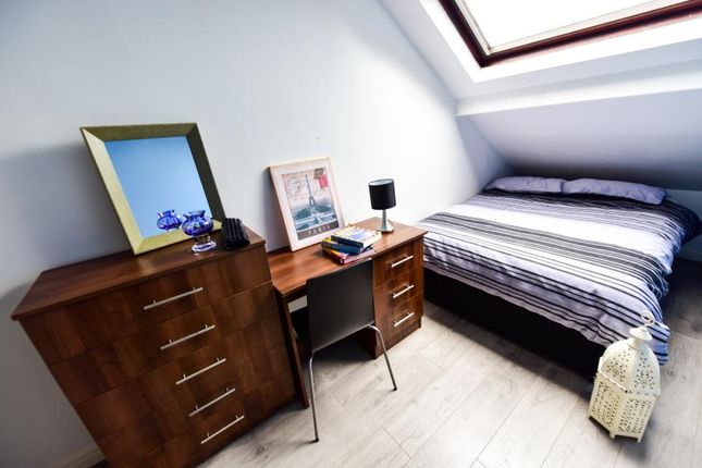 Property to rent in Brudenell Road, Hyde Park, Leeds