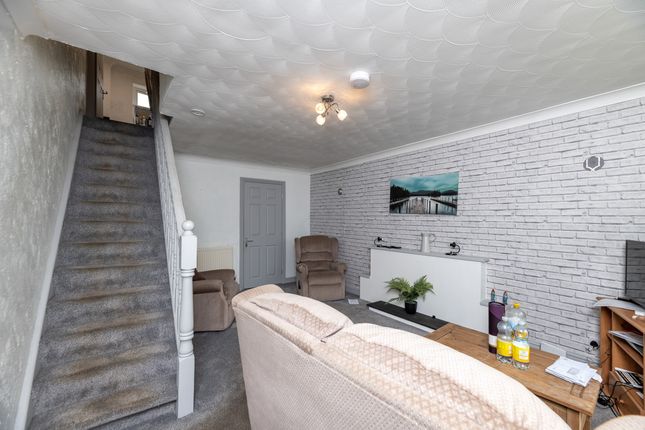4 Dinorben Court , Bull Bay Road, Amlwch photo 3