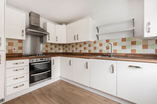 21, Templer Place, Newton Abbot photo 3