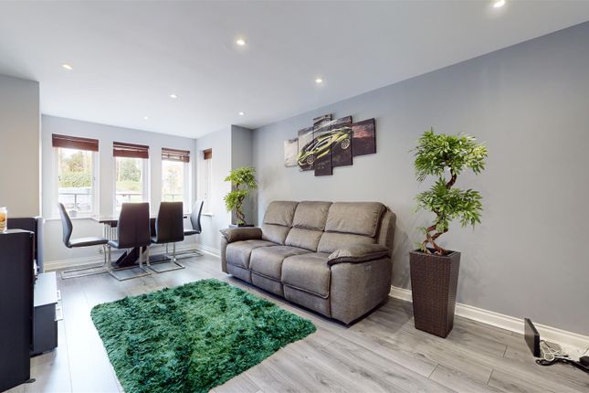 Flat for sale in Sakura Walk, Willen Park, Milton Keynes