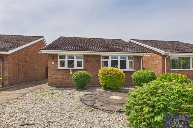 2-bed house on 30, Castle Lea, Caldicot, £325,000
