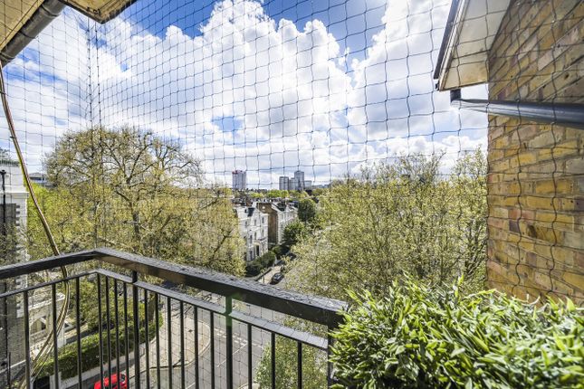 Flat to rent in Clifton Gardens, Little Venice, London