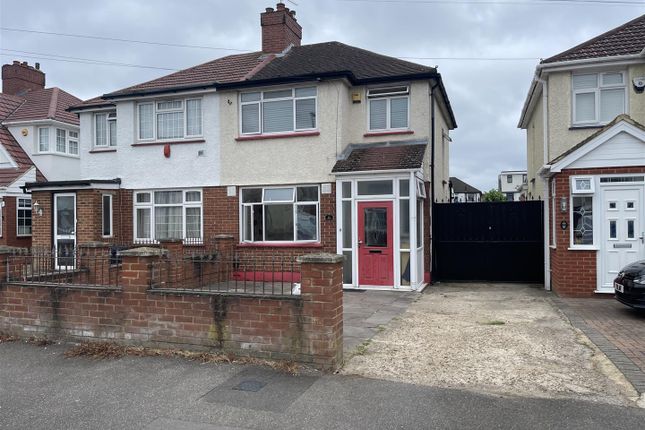 Thumbnail Property to rent in Cranford Drive, Hayes