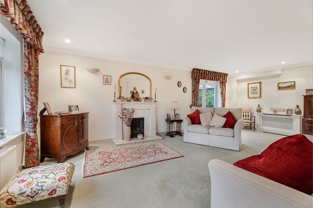 Archer House, Monks Close, St. Albans photo 2