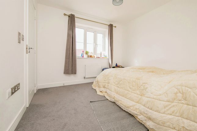 End terrace house for sale in Vale View Road, Sproughton, Ipswich