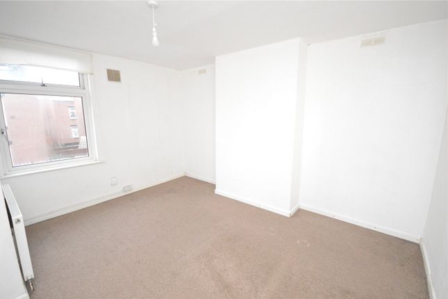 8, Recreation Street, West Yorkshire photo 4