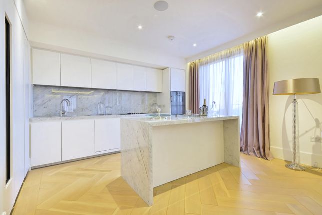 Flat to rent in St Edmund's Terrace, London