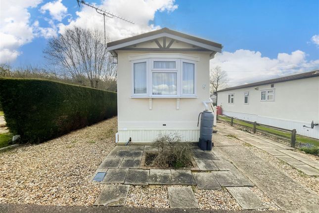 Bulphan View, Lower Dunton Road, Brentwood photo 2