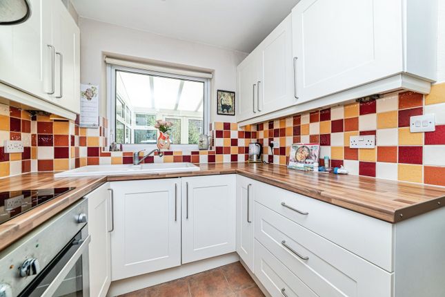 10, Rosedale Gardens, Thatcham photo 4