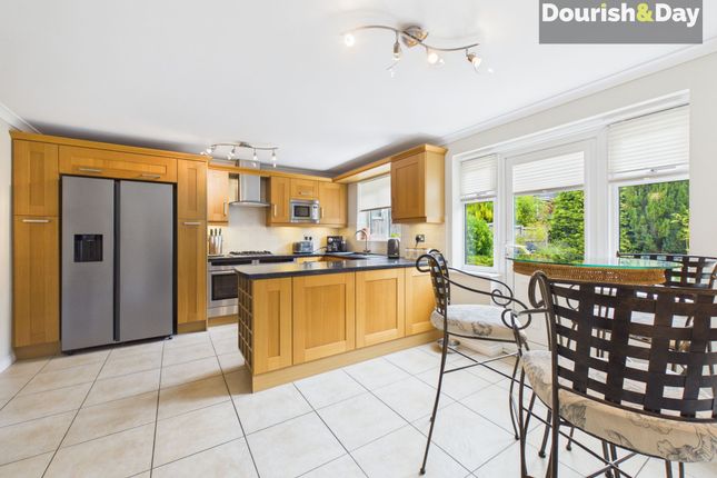 5 Frogmore Close, Market Drayton photo 4