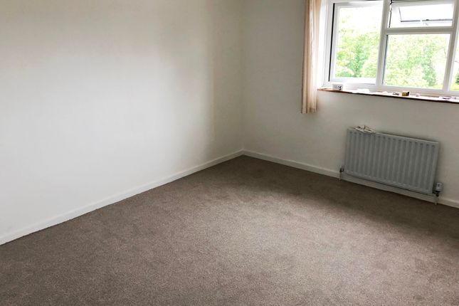 Terraced house to rent in Thornview Road, Houghton Regis, Dunstable