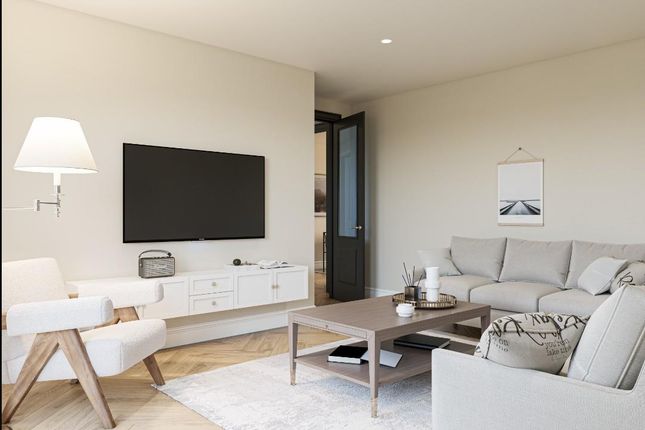 1 Havenwood House, Sunderland Road, London photo 3
