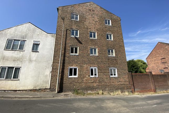 12, Harrison Warehouse, Louth photo 2