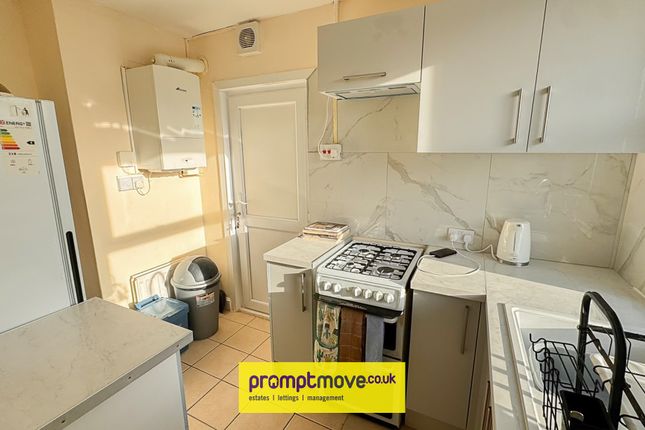 Gardenia Avenue, Luton photo 5