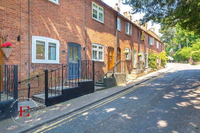 2-bed house on 3 Fieldgate Lane, Kenilworth, £300,000
