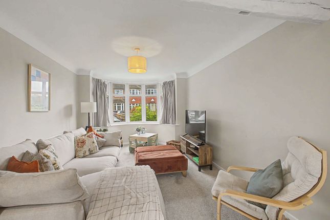 14 Tewkesbury Avenue, Altrincham photo 4
