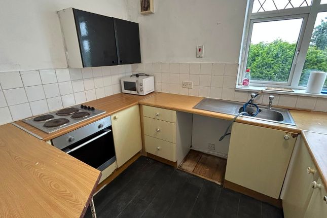 4, Chase House,, Rumer Hill Road, Staffordshire photo 3