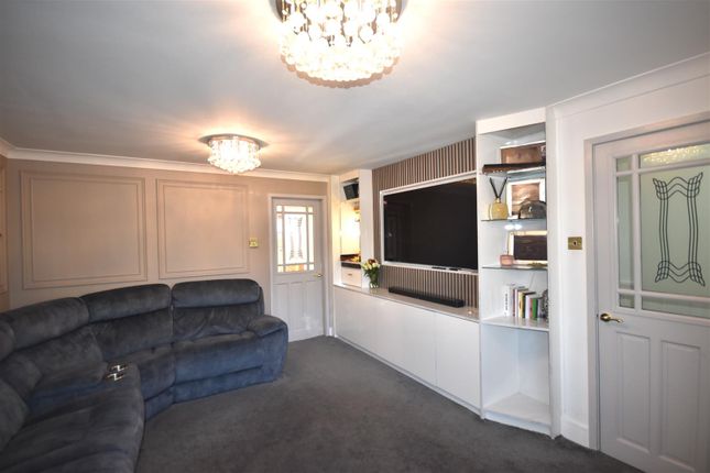 14, Sandway Drive, Selby photo 2